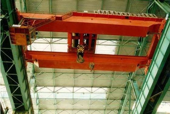 冶金学の工場二重ガードの25トンひしゃくのための天井クレーンを製鉄所