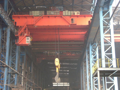 Puente de arriba Crane For Lifting Molten de la fundición metalúrgica
