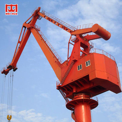 أربع وصلات من نوع Mobile Harbour Portal Crane Portal Slewing Crane 25t 45m Boom