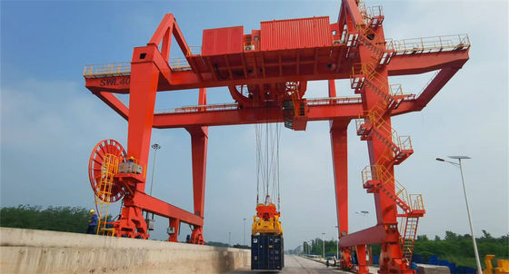 เทคนิคสูง Rmg Portal Container 40 Ton Gantry Crane ประสิทธิภาพสูง